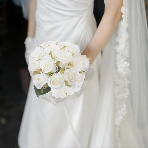 12pcs Artificial Roses Single Stem Fake Silk Flower Arrangement Bridal Bouquet Real Touch for Home Party Wedding Decoration Without Vase (White)