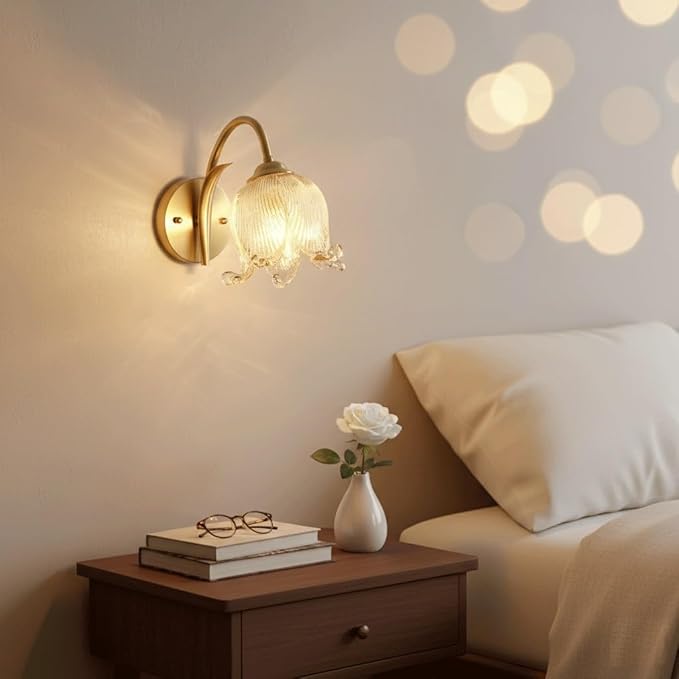 Luxury Floral Brass Wall Sconce Lighting, Modern Lily Flower Art Glass Shade Light Fixture, Brushed Gold Finish Copper Accent Lamp Wall Light for Bedroom, Living Room, Dining Room Decor