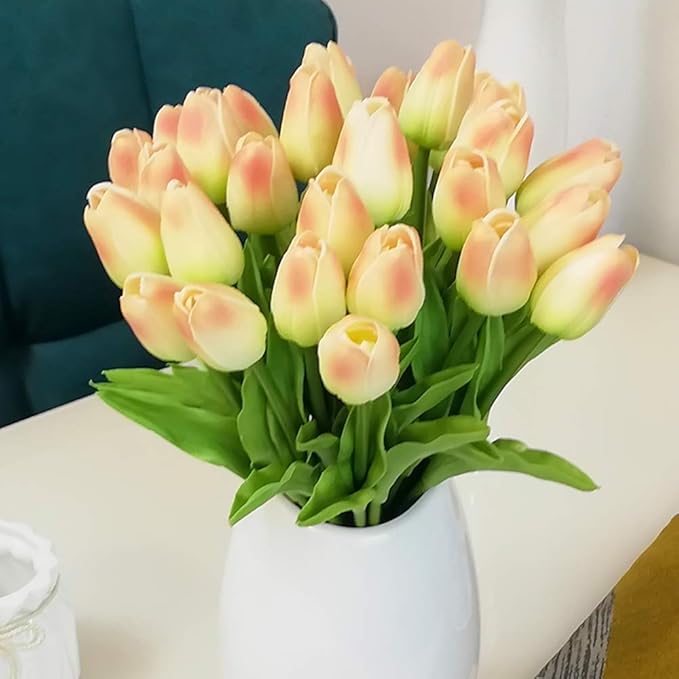 30pcs Artificial Tulips Flowers Real Touch Champagne Tulips Fake Holland PU Tulip Bouquet Latex Flowers for Wedding Party Office Home Kitchen Decoration (Champagne)