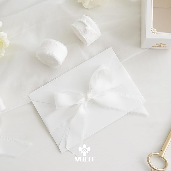 MEEDEE White Chiffon Ribbon 1 Inch White Fringe Ribbons Chiffon Silk Frayed Edge Ribbon Thin Chiffon Ribbons for Crafts, Gift Wrapping, Wedding Invitation (3 Rolls 21 Yards)