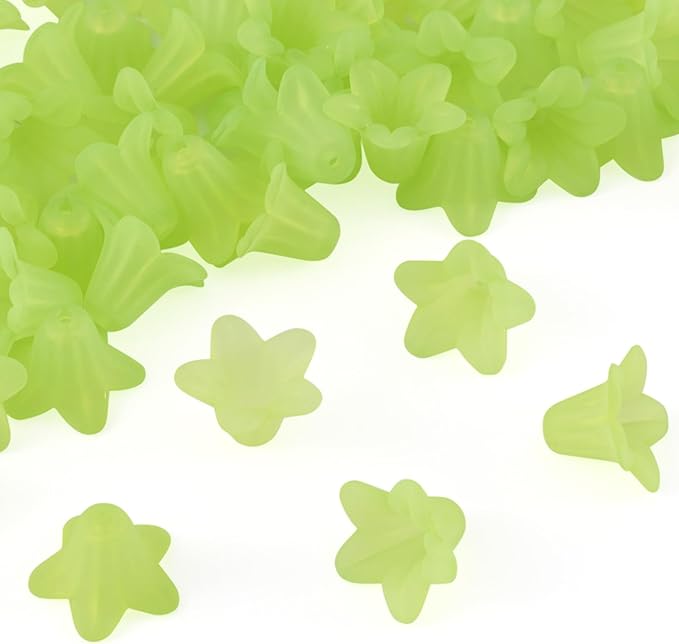 Crafans 50Pcs Frosted Acrylic Flower Beads 17.5x12x1.5mm Transparent Floral Pendants Clear Flower Bead Caps Loose End Spacer Beads for Jewelry Making (Green)
