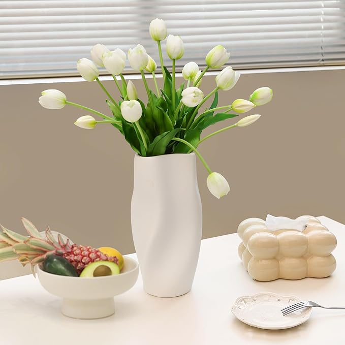Artificial Flowers 20pcs Fake Tulips Real Touch, Faux Latex Tulips Flowers with Gift Box Soft Faux Tulips Bouquets Arrangements for Party Wedding Home Room Decoration(White)