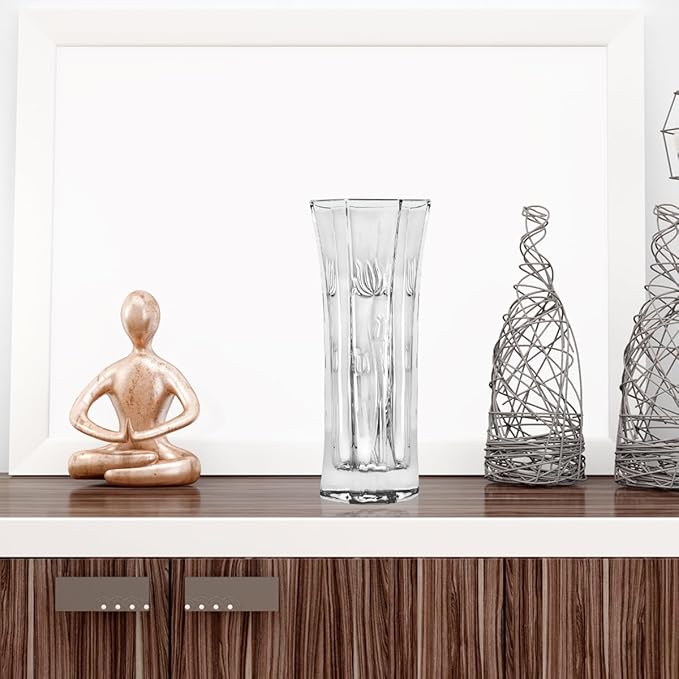 CS Crystal Vase 12-inch high, Tulip Design, for Flowers & Decor. Lovely Nice Shiny Piece. Perfect as a Gift, Suitable for All Occasions.