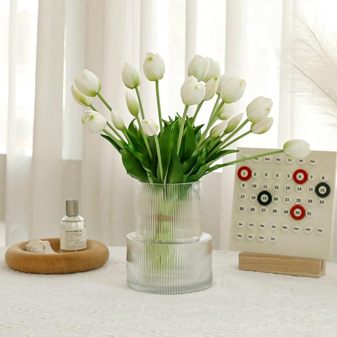 20PCS White Fake Tulips Artificial Flowers Real Touch Latex Faux Tulips UV Resistant Fake Flowers Bouquet for Table Home Decor Party Wedding Garden Decoration