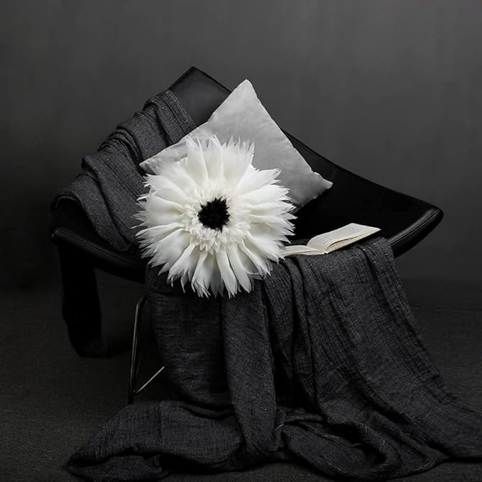 3D Flower Round Throw Pillows Cute Decorative Daisy Sunflower Accent Pillow Modern Farmhouse Elegant Cushion for Bed Couch Chair Car Living Room Christmas Home Decor Gift 12 Inch White