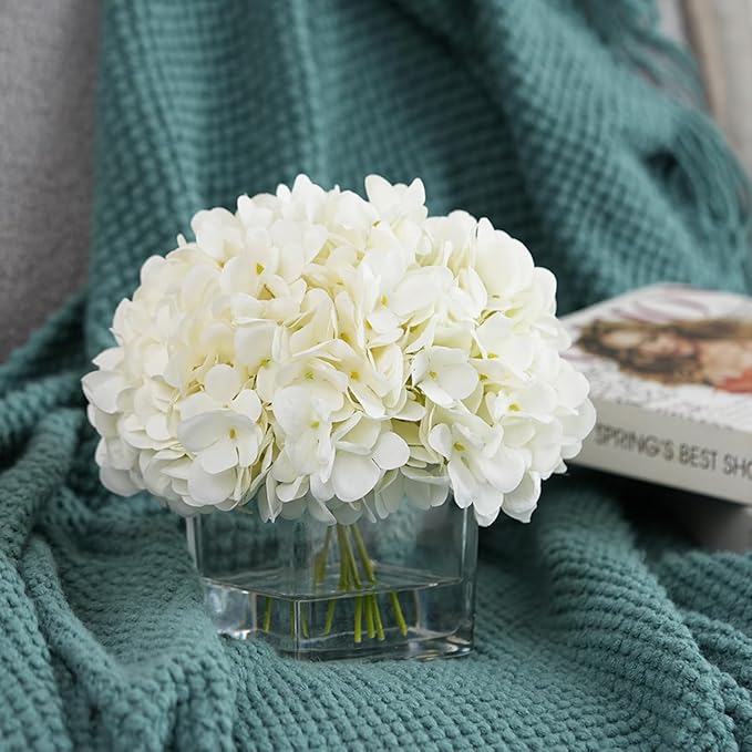 Faux Hydrangea Flowers in Vase, Small Silk Flowers in Vase with Fake Water for Home Decor Wedding Table (Cream)