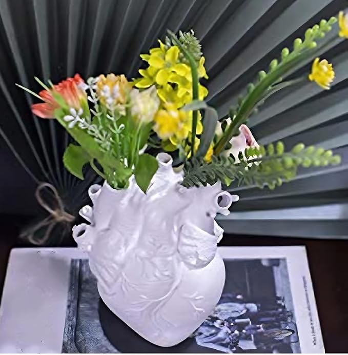Heart Vase, Gothic Anatomical Resin Flower Pot Desktop, Human Heart Organ Shape for Dried Flower Arrangement on The Dining Table、Desktop Living Room Decoration (White)