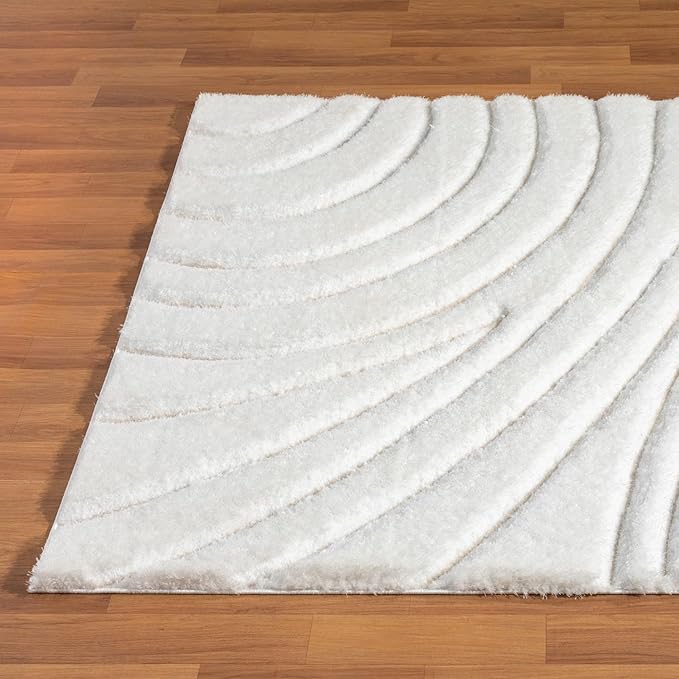 LUXE WEAVERS Lantanas Collection 7070 Cream 5x7 Modern Shag Geometric Area Rug