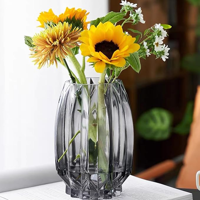 Flower Vase,7.8 inch,GIDARY Thickened Clear Ribbed Glass Vase for Bookshelf,Dinner Table,Indoor Office Desktop,Meeting Room,Home Christmas Day Decoration