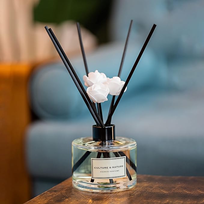 CULTURE & NATURE Reed Diffuser Set 6.7oz (200ml) Lilac Garden Scented Diffuser with Sticks Home Fragrance Reed Diffuser for Bathroom Shelf Decor