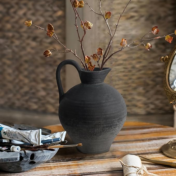 Ceramic Rustic Farmhouse Vase with Handle, 8.7 Inch Black Vintage Vase, Rustic Ceramic Pottery for Home Decor, Farmhouse Decor Centerpiece for Kitchen, Living Room, Entryway