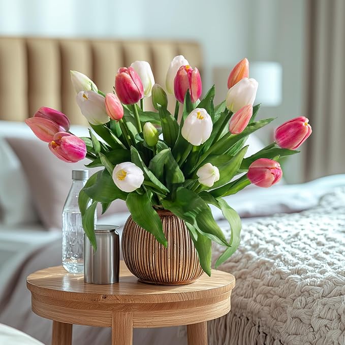 20PCS Fake Tulips Artificial Tulip Silk Flowers Fake PU Bouquet Artificial Flowers Faux Flowers with Gift Box Soft Faux Tulips Bouquets Arrangements for Party Wedding Home