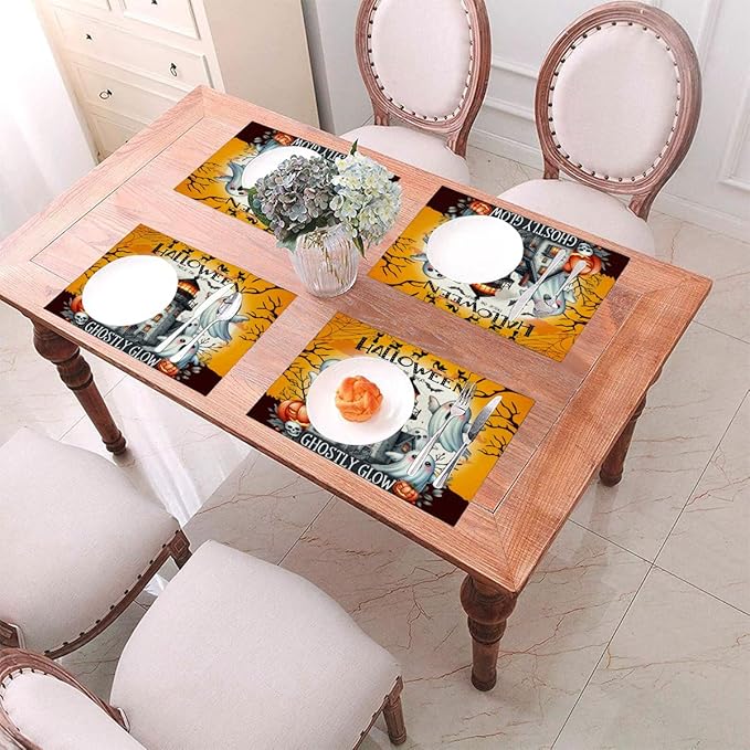 PVC Placemats Set of 1 Wipeable Table Mats Washable Heat Resistant Non Slip Vinyl Dining Table Mat for Kitchen Indoor Outdoor Patio Farmhouse Place Mats Black Halloween Castle Decorative