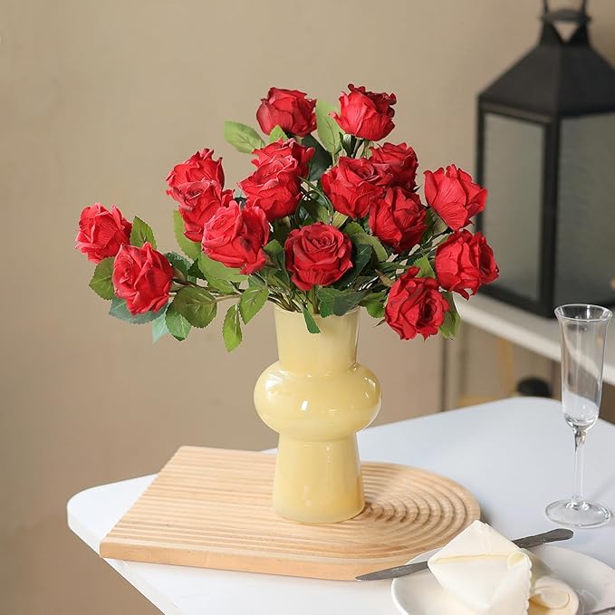 YXZZWL 60 Pcs Artificial Roses in Bulk, Fake Silk Roses Realistic Roses Stem Faux Roses Bouquet for Wedding Centerpieces Flower Arrangement Home Decor (Red)