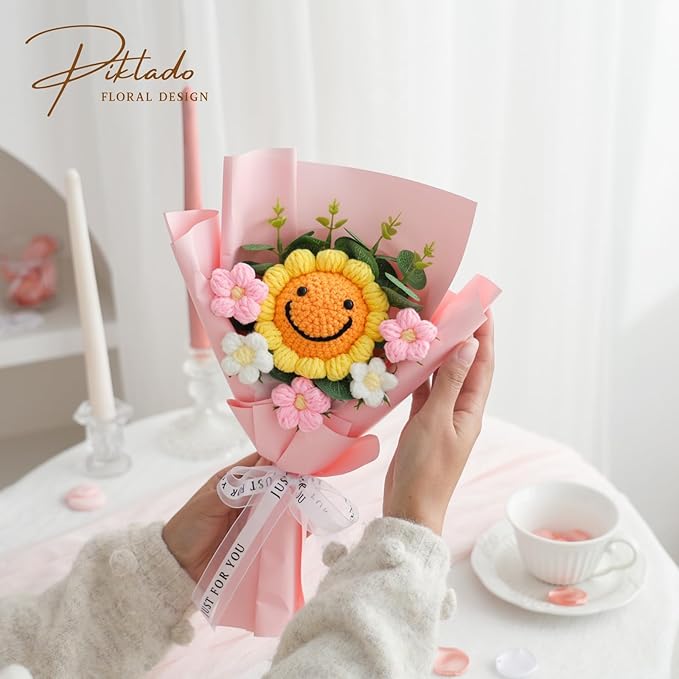 Hand-Woven Flower Bouquet Finished（1pcs） for Mother Girlfriend Birthday Gift Wedding Decoration Crochet Artificial Flower, Bouquet Gift (Smile Sunflower)