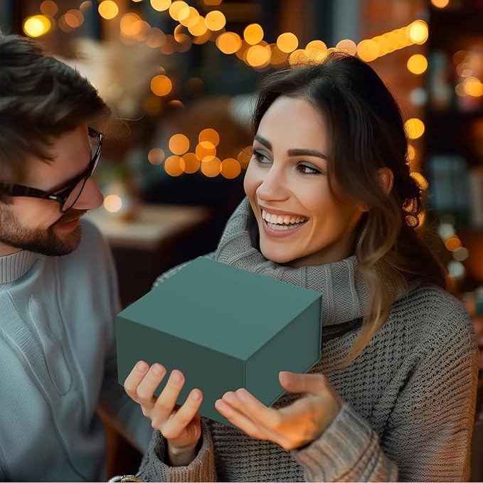 Gift Box 8x8x4 Inch with Magnetic Closure Lid Green Gift Boxes For Presents,Bridesmaid Gifts Box,Birthday Gift box,Luxury for Gift Packaging, Magnetic Gift Box for Wrapping Gifts(Green)