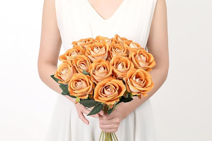 SITUMEIZI 15PCS Artificial Roses Silk Flowers Fake Roses Realistic Bouquet Long Stem with Gift Box for Mother's Gift Day Home Party Wedding Decorations(Gold)