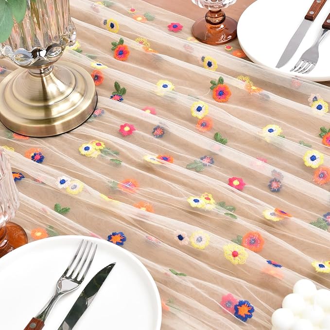 Joanlody 3pcs Champagne Embroidery Daisy Christmas Table Runner 10ft Florals Seasonal Tulle Table Runner Holiday Kitchen Dining Table Decoration for Home Party Indoor