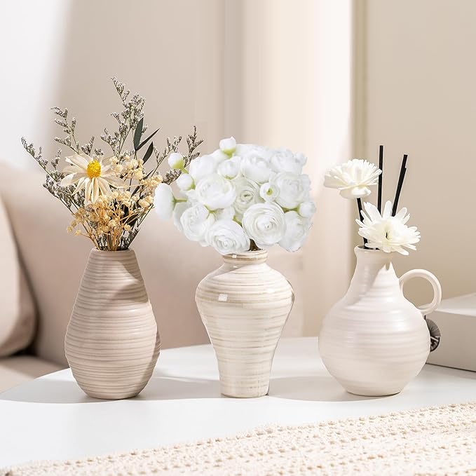 IPOPU Ranunculus Artificial Flowers 2 Bouquets Small White Flowers 12PCS Faux Ranunculus Flowers White for Vase Filler Bouquet Wedding Decor Bridal Shower Floral Filler Flowers Centerpieces (White)