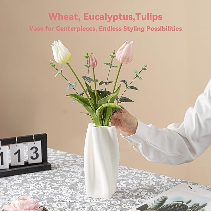 White Ceramic Vase with Ruffled Texture - 8.9" Unique Flower Vase for Pampas Grass & Centerpieces, Decorative Boho/Farmhouse Vase for Living Room, Office Desk & Housewarming Gift (for Her/Yourself)