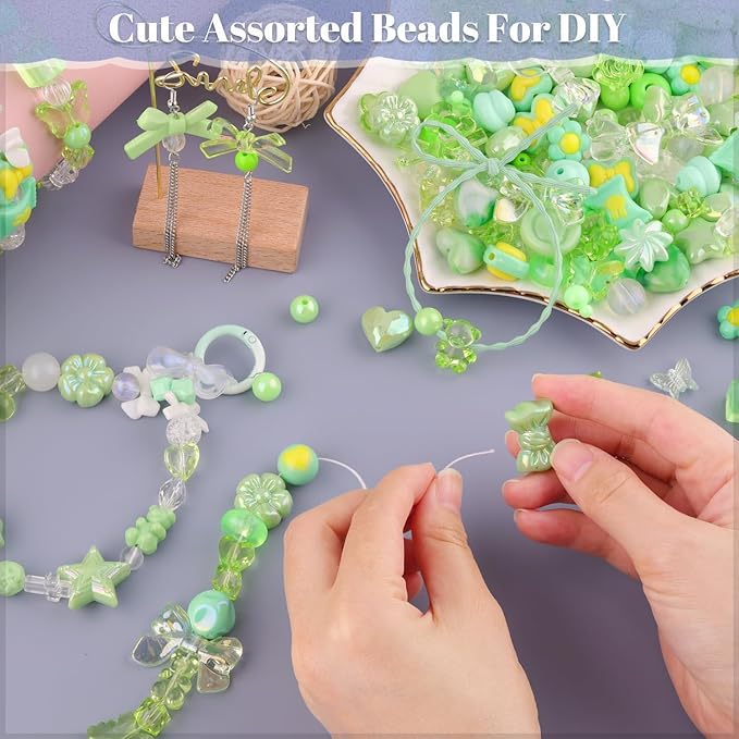 Assorted 200-260PCS Green Acrylic Beads for Bracelet Making, Flower Bow Candy GummyBear Bracelet Charms,Cute Beads for Jewelry Making DIY Necklace Keychain Phone Charm Christmas Gift