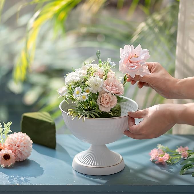 Sziqiqi Urn Vases for Wedding Centrepiece - 6in High White Metal Vase Set of 10 Small Vintage Flower Arrangement Pots for Table Centrepieces Elegant Hammered Vase for Christmas Anniversary Party