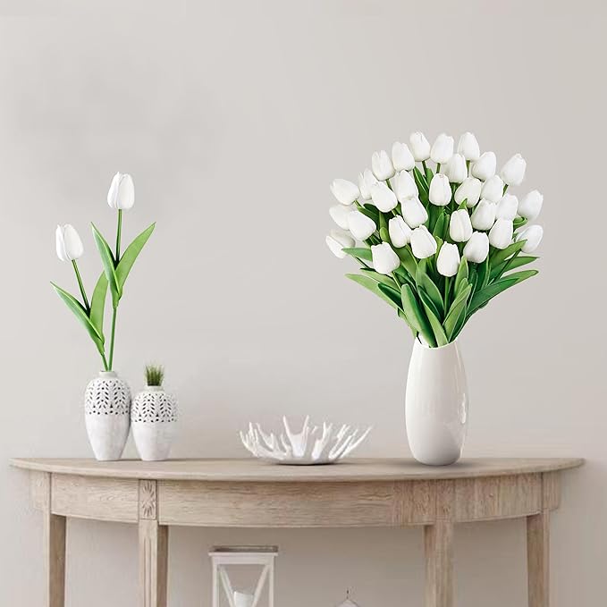 Sggvecsy 15 Pcs Fake Tulips Artificial Flowers Real Touch PU Faux Flowers Tulip Stems for Wedding Spring Bouquet Floral Arrangement Home Party Office Decorations for Mother's Day (White)