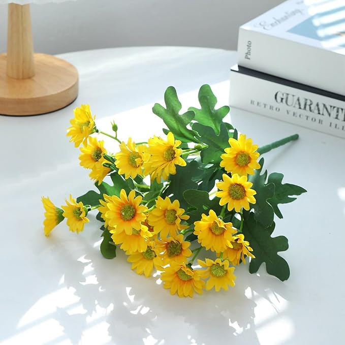 Artificial Daisy Flowers, Artificial Fake Silk Flowers Plants, DIY Garden Craft Art Decor, Decorations Plastic Floral Table Centerpieces for Home Party Décor, 4 Beams