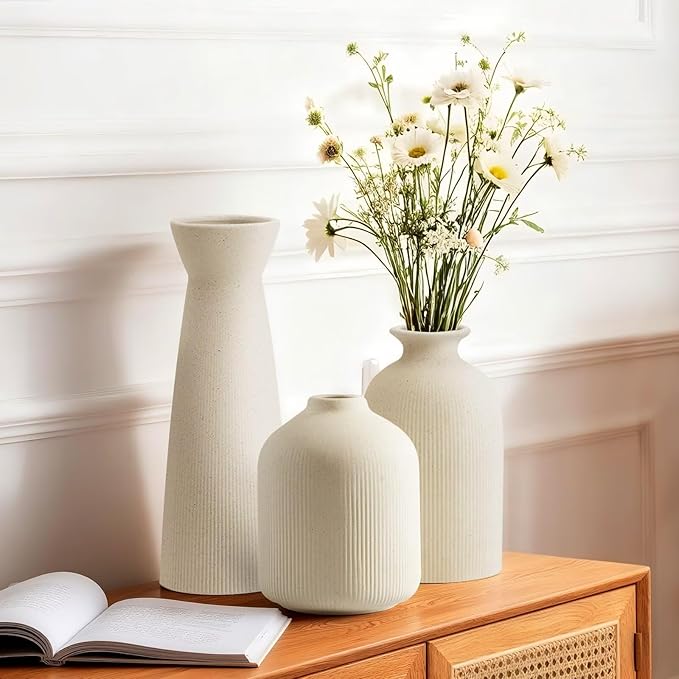 Christmas Ceramic Flower Vases Set of 3, Large Xmas Gift Vases with Vertical Stripe Texture, Modern Decorative Vases for Dried Flowers, Home Decor for Living Room Bedroom Kitchen Shelf(Beige)