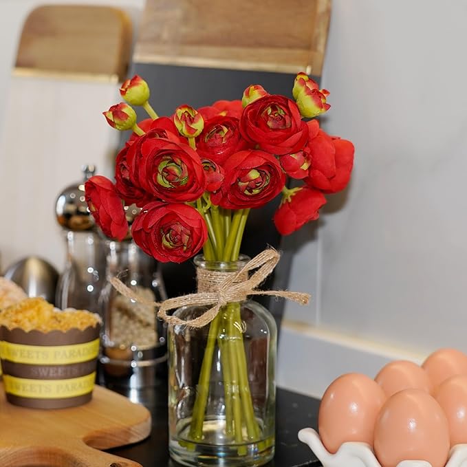 Ranunculus Artificial Flowers with Vase, 2 Pack - 8 Pcs Faux Silk Ranunculus Flower in Vase, Small Flowers Arrangements for Home Decor Indoor, Table Centerpiece. (Red)