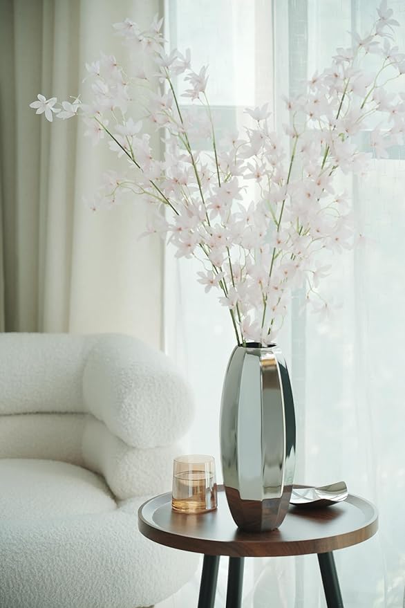 YcQuixoti Small Silver Prismatic Mirror 18/8 Stainless Steel Metal Vase Stands 9.13 inches Tall.Ideal for Dried Flower Arrangements Decor Gift for Spa Wedding Home or Votive Candle Candle Gardens