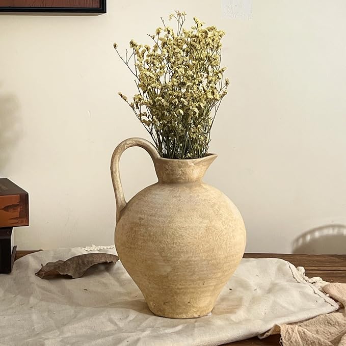 Ceramic Rustic Farmhouse Vase with Handle, 8.7 Inch Beige Vintage Vase, Rustic Ceramic Pottery for Home Decor, Farmhouse Decor Centerpiece for Kitchen, Living Room, Entryway