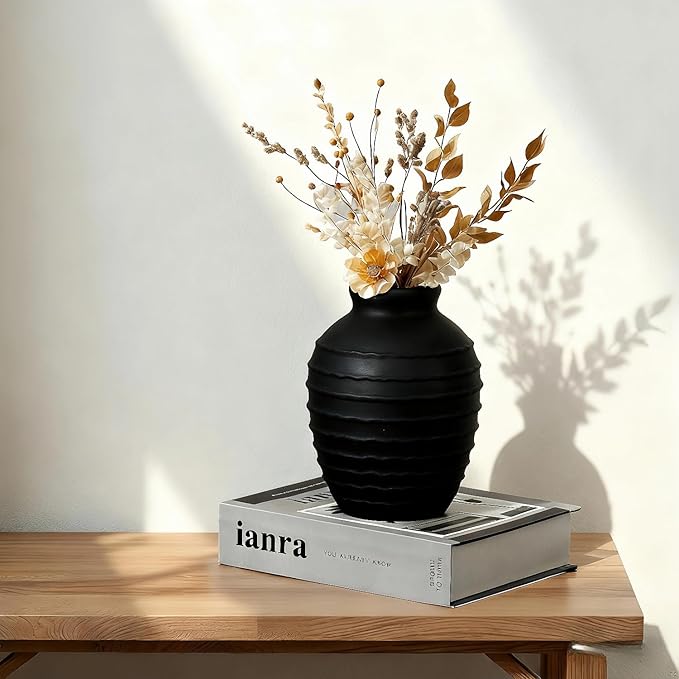 Ceramic Vase, 6.7 inch Ribbed Textured Minimalist Rustic Farmhouse Terracotta Vase for Home Decor, Table, Living Room, Entryway, Shelf, Mantel Decoration (Black)