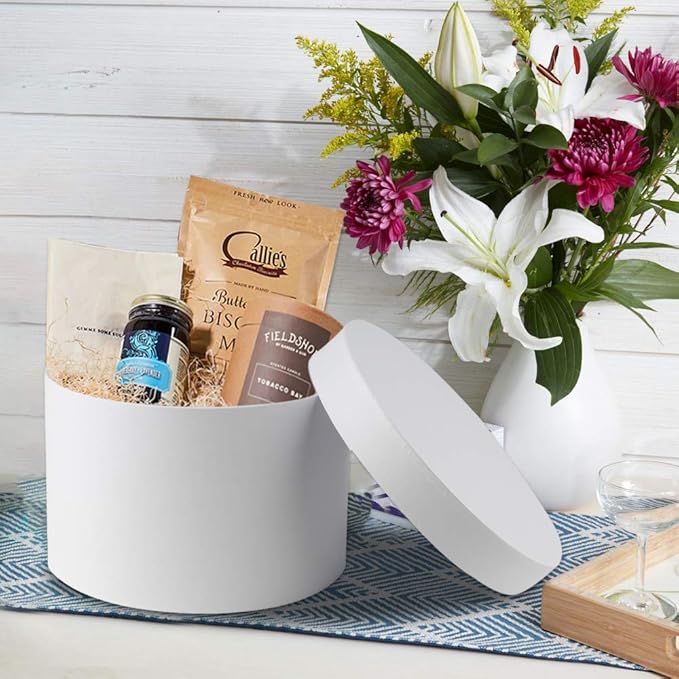 Briful Round Gift Boxes with Lids Set of 4 White Gift Box Assorted Sizes Nesting Gift Boxes for Presents Birthday Bridesmaid Wedding Valentines Christmas Party Favor Boxes