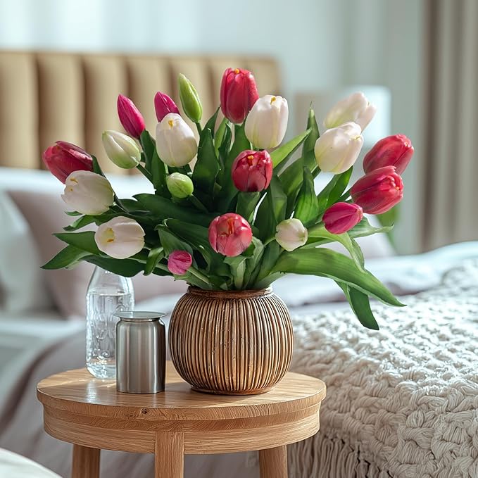 20PCS Fake Tulips Artificial Tulip Silk Flowers Fake PU Bouquet Artificial Flowers Faux Flowers with Gift Box Soft Faux Tulips Bouquets Arrangements for Party Wedding Home