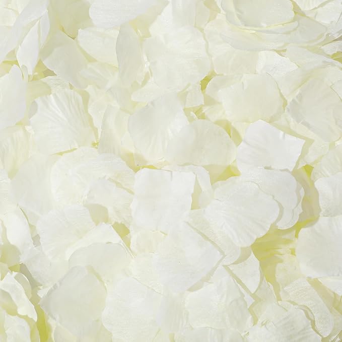 1000 Pcs Artificial Fake Rose Petals,Flower Petals for Romantic Night, Engagement, Party, Wedding, Event Flower Decorations, in Bulk(Beige)