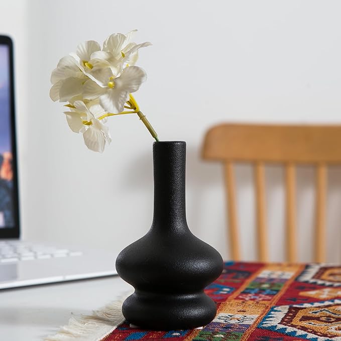 Black Ceramic Bud Vase, Small Vase Set of 5, Mini Vases in Bulk for Flower, Decorative Vase for Home Decor, Boho Vases for Wedding Decorations Living Room Dining Table Shelves Decor