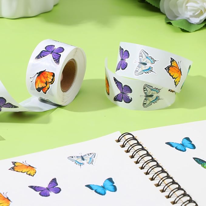 500 Sheets Butterfly Stickers Roll Colorful Butterflies Stickers Spring Butterflies Gift Sticker Roll Colorful Butterfly Label Sticker for Gifts Cards Scrapbook Daily Decorations