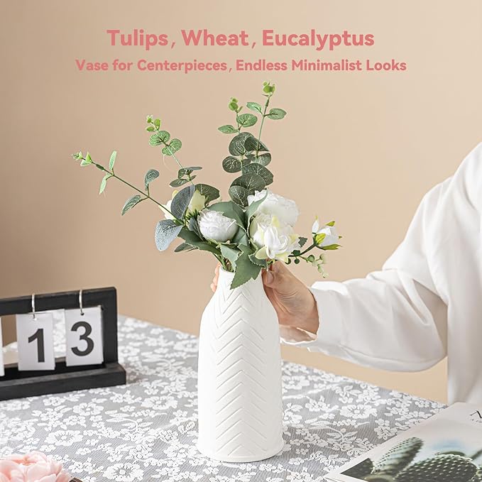 White Ceramic Vase with Chevron Texture - 8.6" Unique Flower Vase for Pampas Grass & Centerpieces, Decorative Boho/Farmhouse Vase for Living Room, Office Desk & Housewarming Gift (for Her/Yourself)