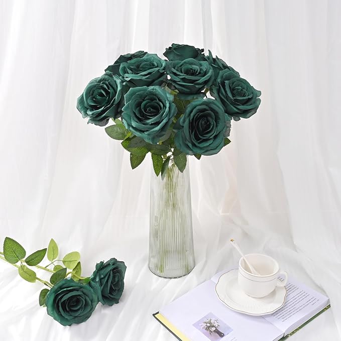 Waipfaru 16 Pcs St Patricks Day Roses, Long Stem Fake Roses Artificial Flowers, Silk Flowers for Valentines, Roses Bouquet Peacock Green Home Decor