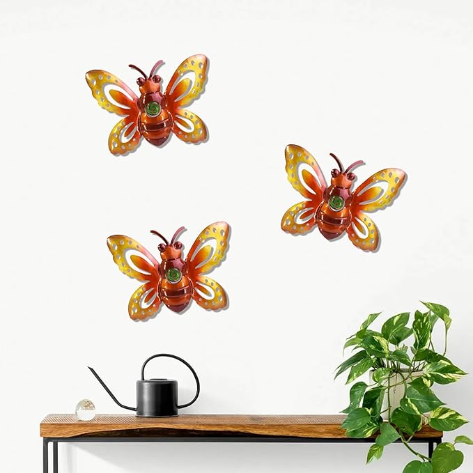 Garden Decor Clearance Metal Bee Wall Art Sculpture, Large Bee Wall Decor Christmas Garden Decoration Hanging for Yard Lawn Patio Living Room Bedroom, 3 Pack, Gift for Family