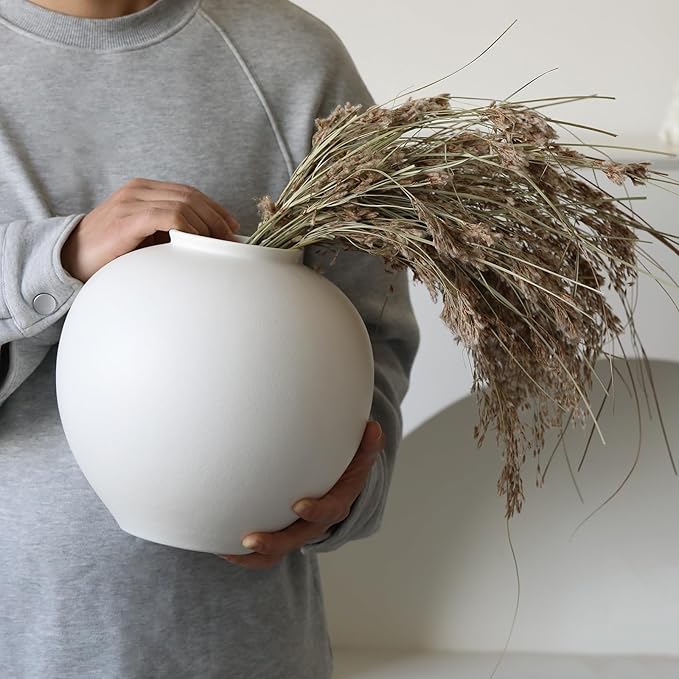 Extra Large White Ceramic Flower vase, Decorative Jar Oversize Modern Centerpiece Table Decorations,Round Shape Rustic Ceramic vases for Home Decor Dining Room (White, 9.4 * 9.4 * 9.1inch)