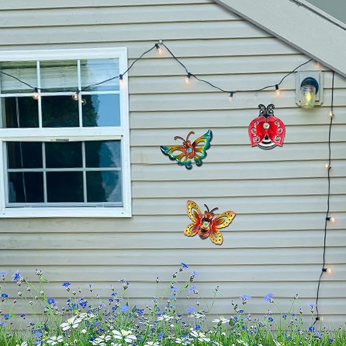 Garden Decor Clearance Butterfly Ladybug Bee Metal Wall Art Decor, Wall Christmas Decoration Hanging for Home Garden Porch Patio Balcony Ornament for Outdoor Christmas Gift, 3 Pack 9 Inch
