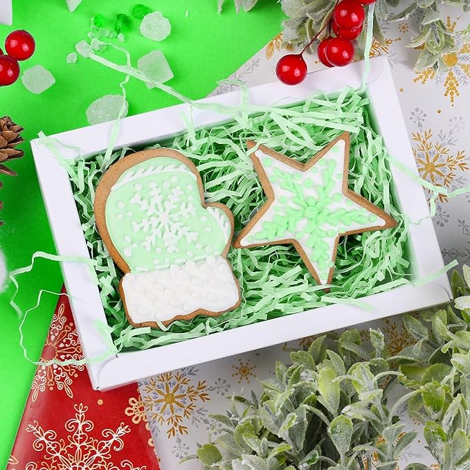 Uptotop 2 LB Crinkle Cut Paper Shred Filler for Gift Wrapping Basket Filling, Birthday, Christmas, Thanksgiving, Wedding, Mother's Day, Green