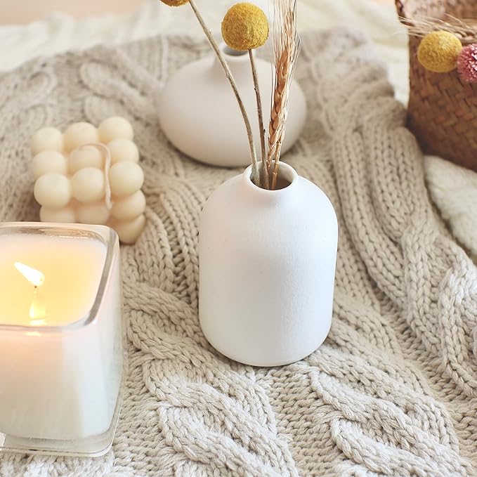 Carrot's Den - Set of 6 White Mini Ceramic Vases for Home Decor | Boho Bud Vases in Bulk for Dry Flowers + House Plants | Wedding, Home, Centerpiece, Modern, Japandi, Farmhouse, Minimalist