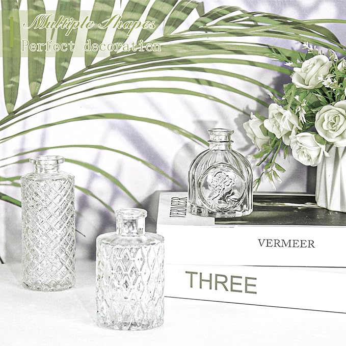Set of 24 Glass Bud Vase Set, Small Vintage Clear Flower Vase Centerpieces for Table Bulk Cute Rustic Style Mini Vase for Home Decor Wedding Baby Shower Birthday Party