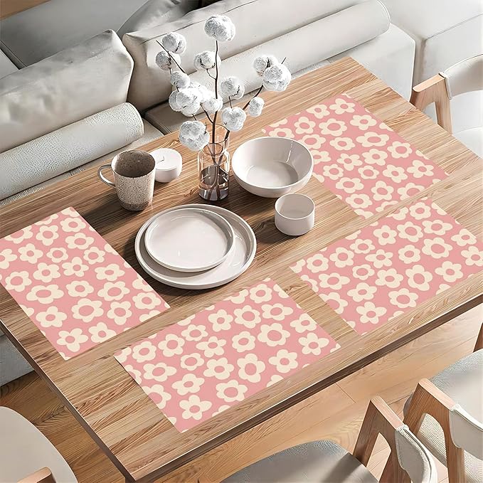Vintage Groovy Flowers Placemats Set of 4, Placemats for Dining Table,Heat Resistant Stain Resistant Wipeable Table Mats for Kitchen Dining Holiday Party Home Decor,12x18 Inch