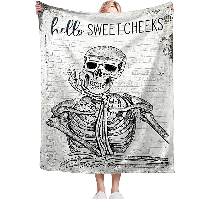 Funny Skull Throw Blanket - Skeleton Gifts & Decor - Soft, Warm, Cozy Fleece Blanket for Boys, Men, Girls, Women, Kids & Adults - 80"x60"