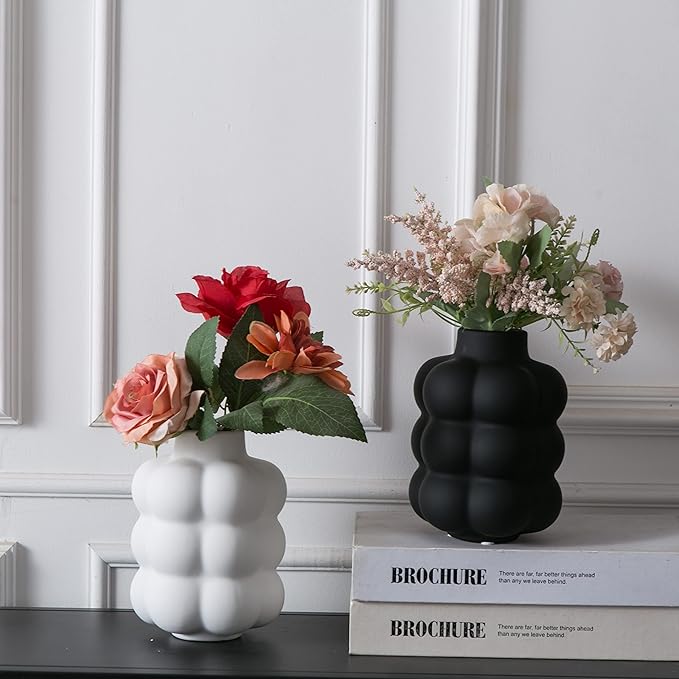 Ceramic Vase, Modern Dried Flower Vase, White Vase with Raised Dots, Boho Home Decor for Centerpiece Wedding Dinner Table Party Living Room Office Bedroom, Housewarming Gift
