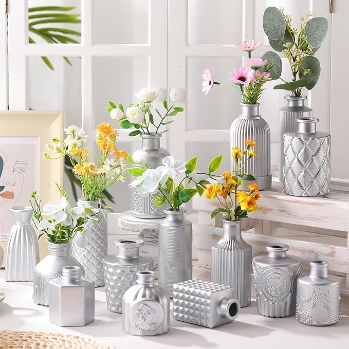 Yaomiao 30 Pcs Vases Bulk Colored Flower Glass Christmas Vases Bud Vintage Colored Glass Bottles Colorful Rustic Embossed for Home Wedding Table Decorations Gifts(Silver Series)